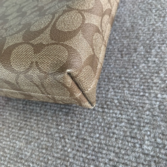 Coach Orange and Tan Cross Body - Picture 5 of 14